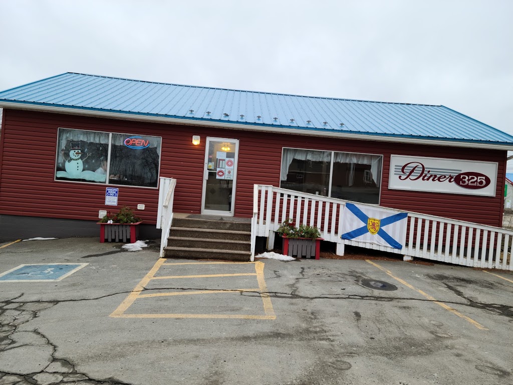 Diner 325 | 2817 NS-325, Wileville, NS B4V 5H2, Canada | Phone: (902) 543-3570