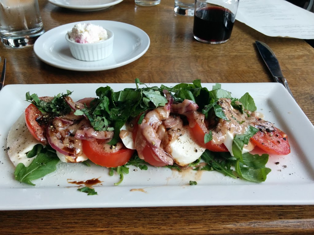 Basil & Mint | 3799 Lakeshore Rd, Kelowna, BC V1W 3G9, Canada | Phone: (236) 420-2100