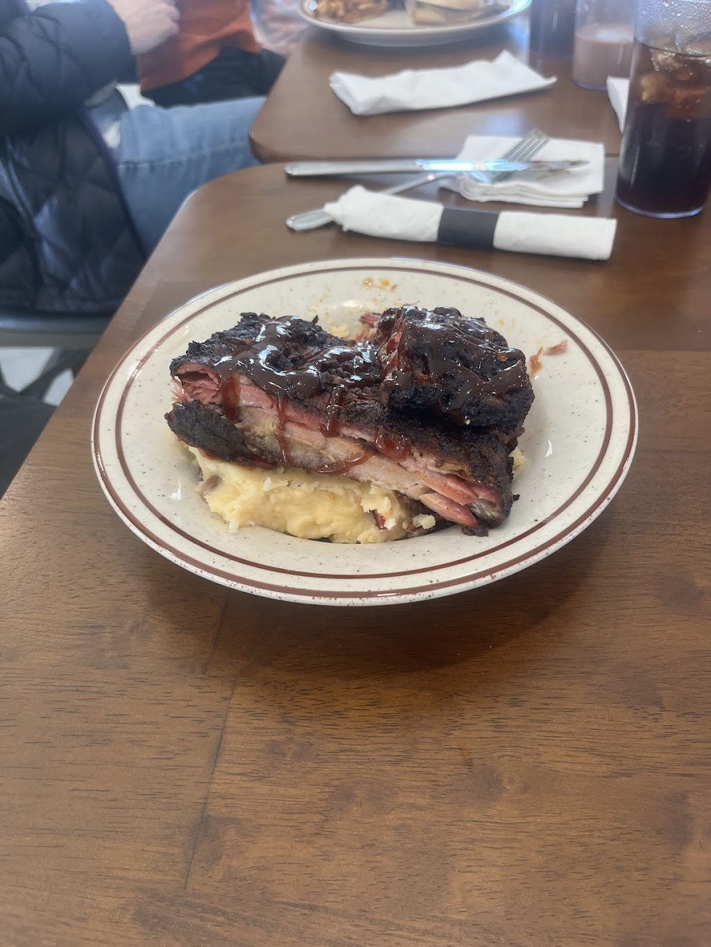 The Ranch House | 50 N main street, Hill Spring, AB T0K 1E0, Canada | Phone: (403) 633-2151