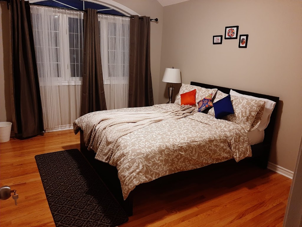 Soniya Bed and Breakfast | 23 Coachlight Crescent, Brampton, ON L6P 2Y7, Canada | Phone: (416) 662-4759