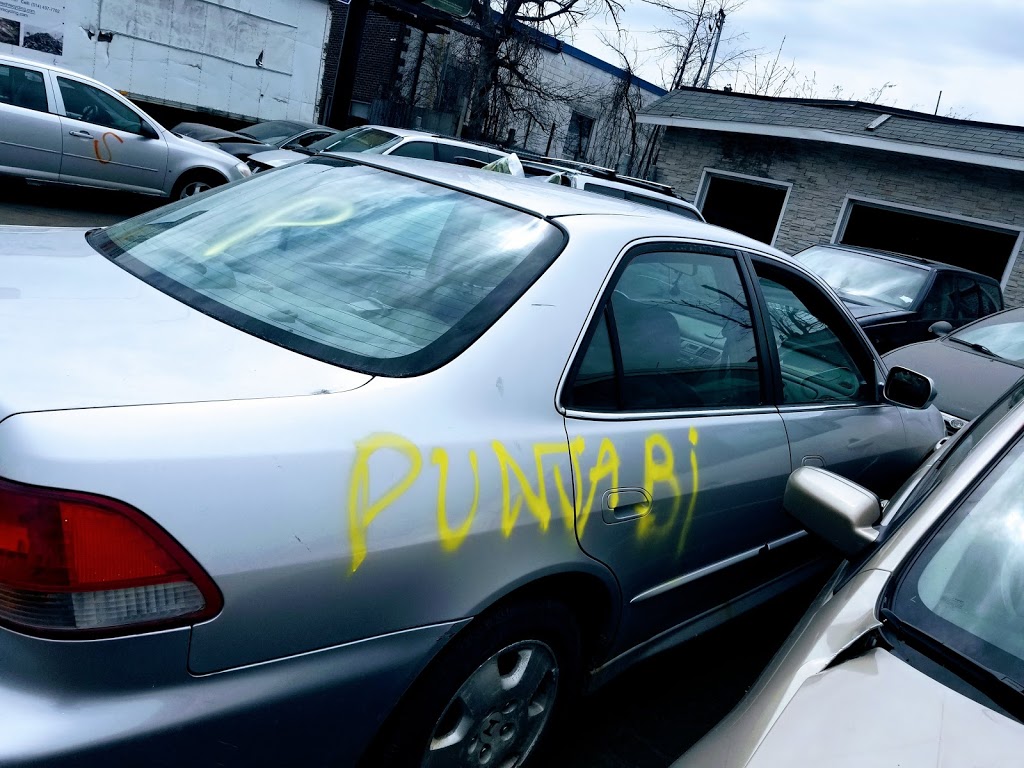 Punjabi Junk Car Removal | 2070 Steeles Ave E Unit 8, Brampton, ON L6T 1A7, Canada | Phone: (416) 856-1294
