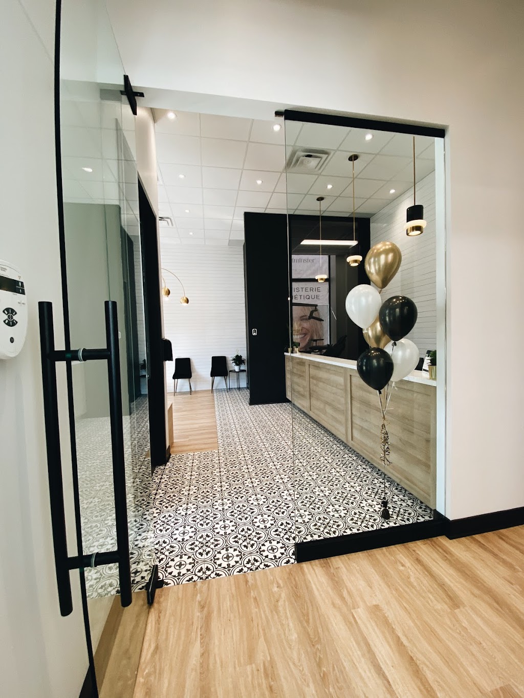 Centre dentaire Westminster | 101 Westminster North, Montréal-Ouest, QC H4X 1Z3, Canada | Phone: (514) 656-8444