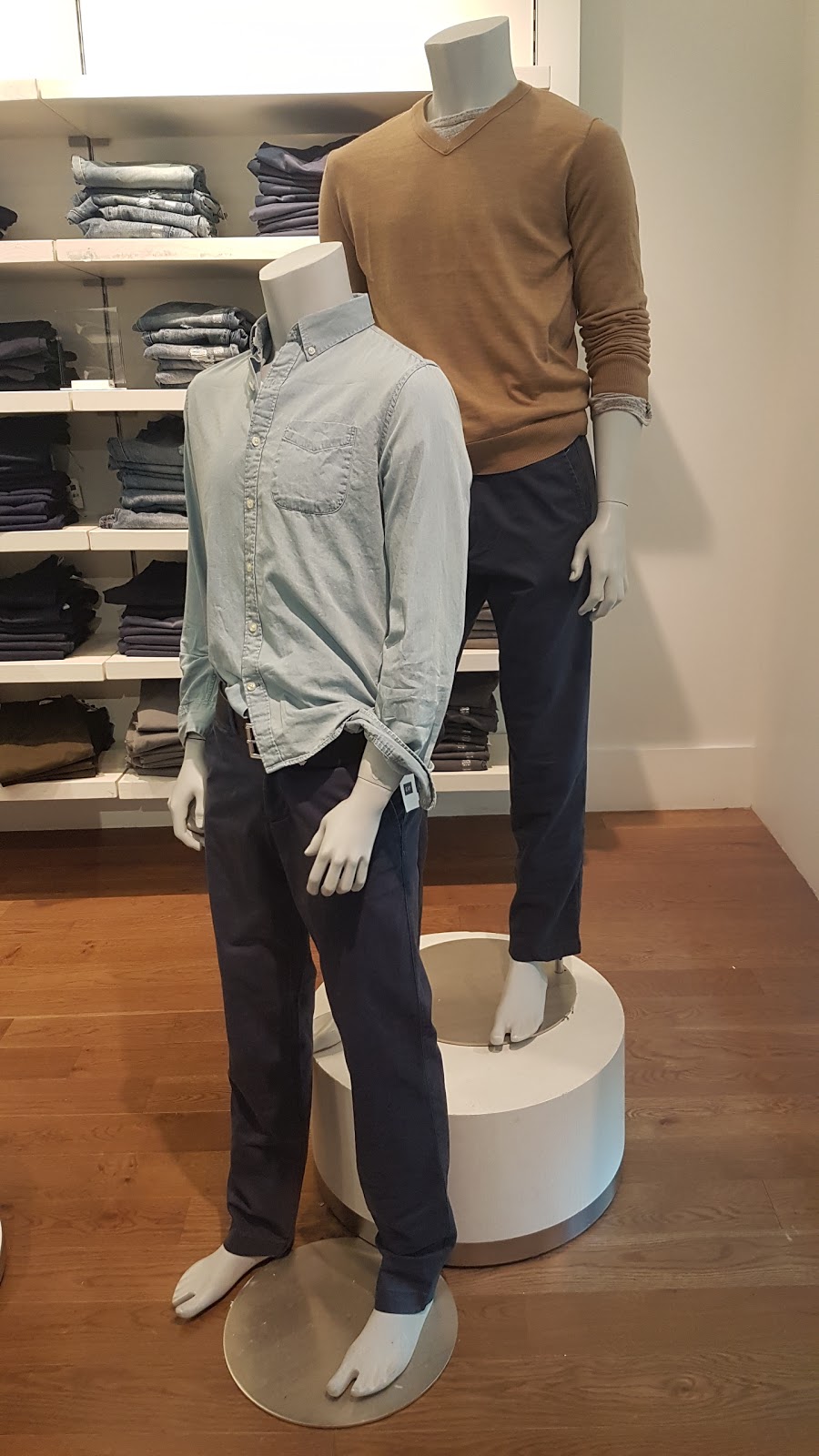 Gap | 1 Promenade Cir, Thornhill, ON L4J 4P8, Canada | Phone: (905) 886-9509