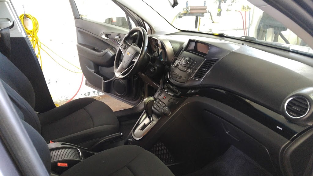 Lave-auto SD | 3082 Chemin Saint-Pierre, Mascouche, QC J7K 1K9, Canada | Phone: (514) 371-1623