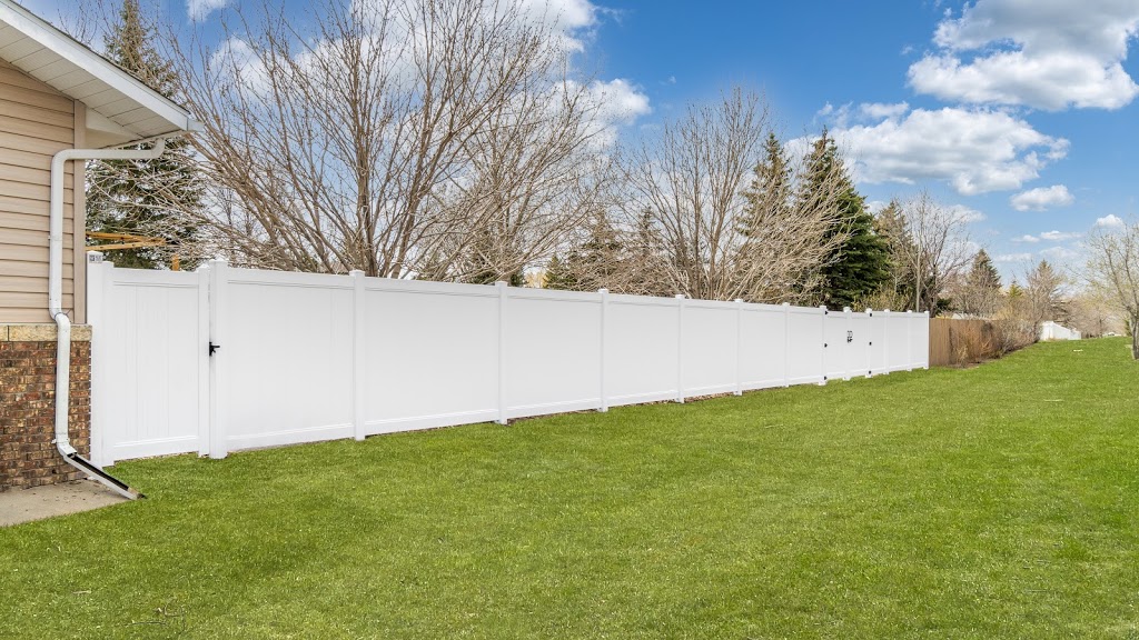 Next Level Fences | 937 High St W, Moose Jaw, SK S6H 7P7, Canada | Phone: (306) 693-6000