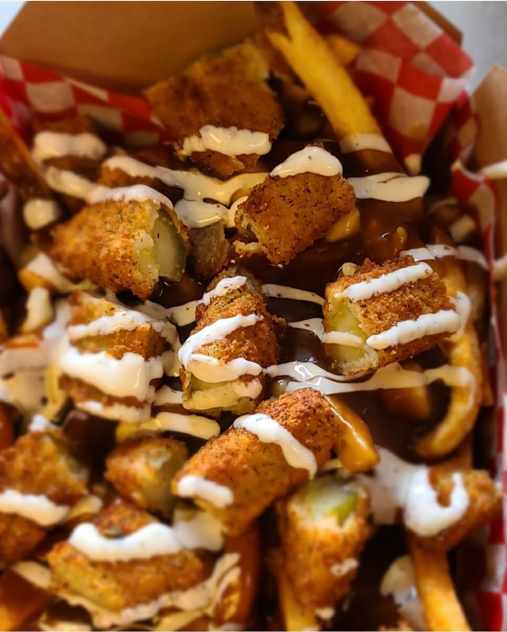 Big Ds Poutine | 1401 Glenarm Rd, Woodville, ON K0M 2T0, Canada | Phone: (705) 308-0554