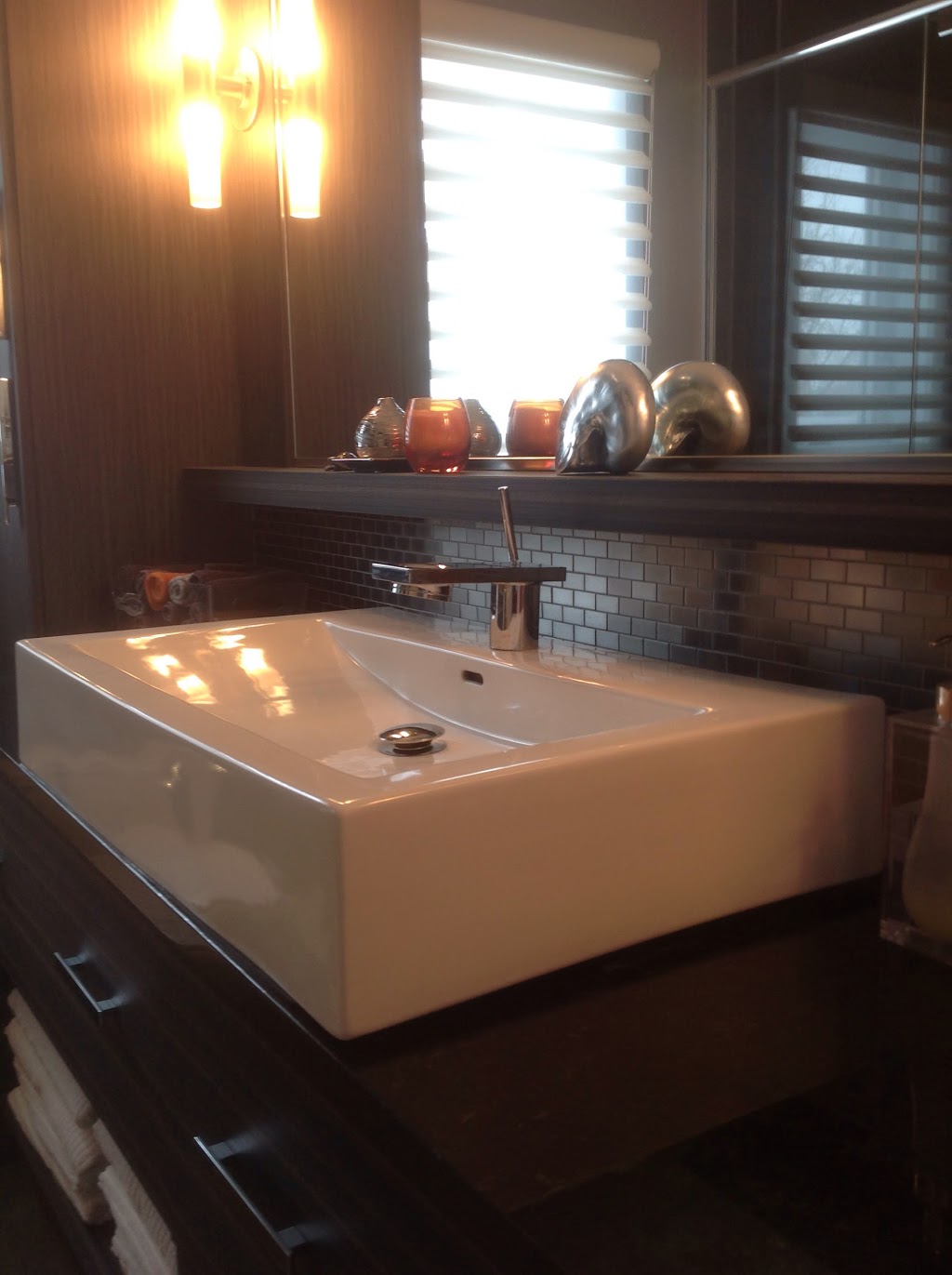 Tremblay Julie Design Inc | 870 Boulevard de lAssomption, Repentigny, QC J6A 7S6, Canada | Phone: (450) 585-1420