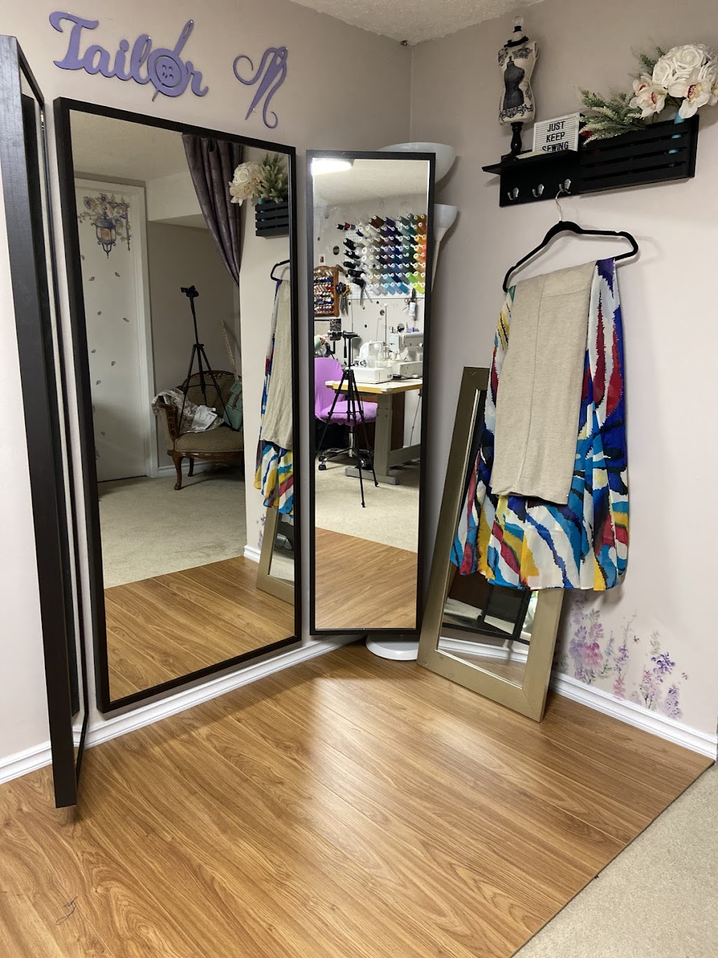 Naomi May Sews | 370 Pompano Ct, Oshawa, ON L1K 1M9, Canada | Phone: (905) 242-6362