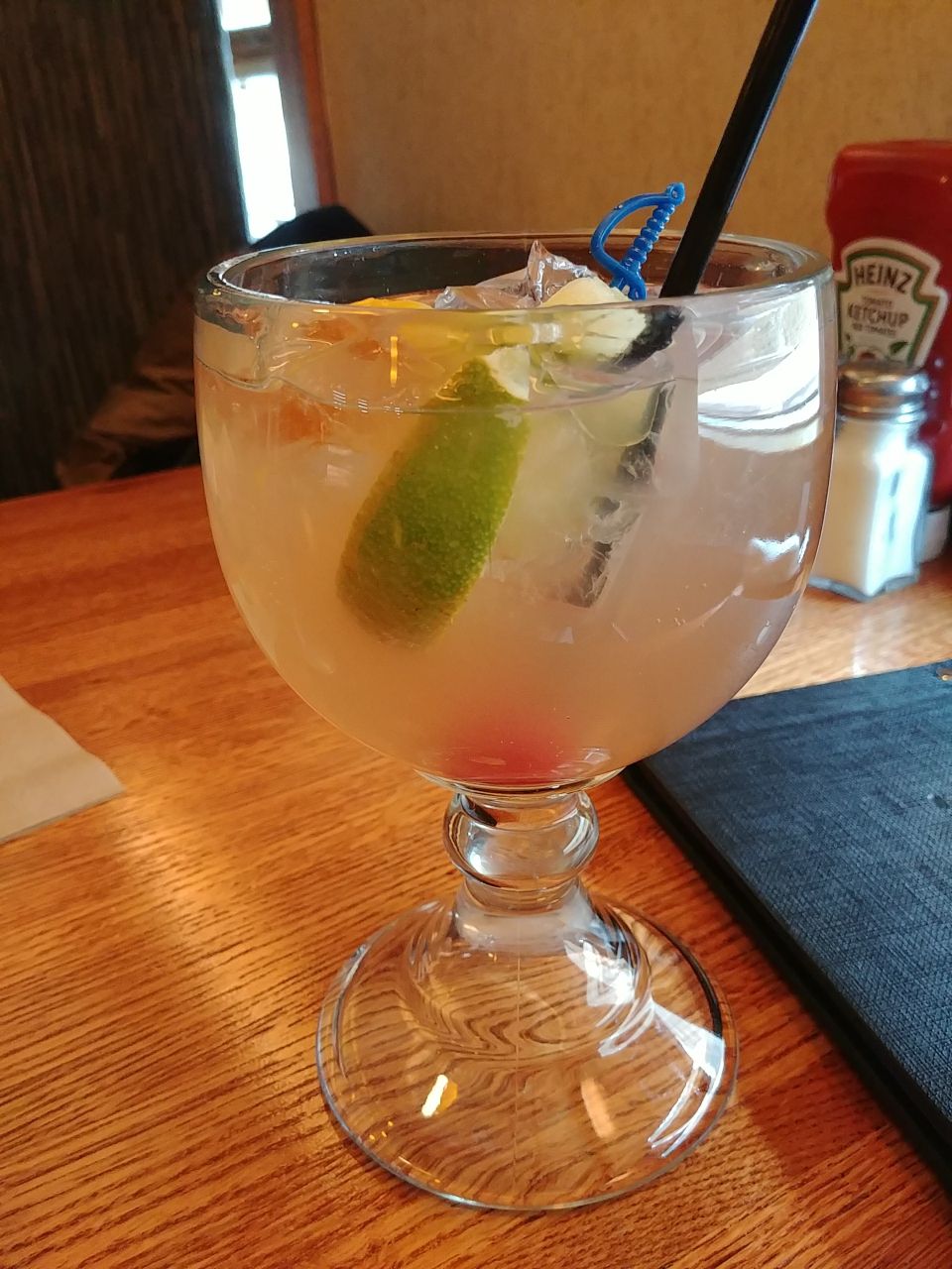Applebees | 388, 707 Country Hills Blvd NE #707, Calgary, AB T3K 5J6, Canada | Phone: (403) 226-6160