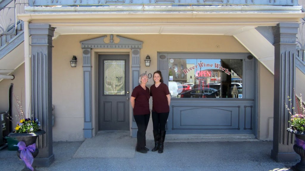 River Wine Works | 10 York St N, Lindsay, ON K9V 3Z6, Canada | Phone: (705) 324-3098