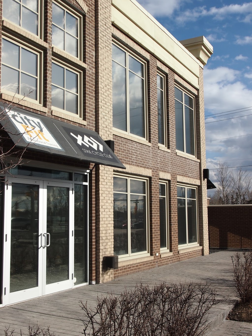 FitRev | 17 Inglewood Park SE #101, Calgary, AB T2G 1B5, Canada | Phone: (403) 970-0790