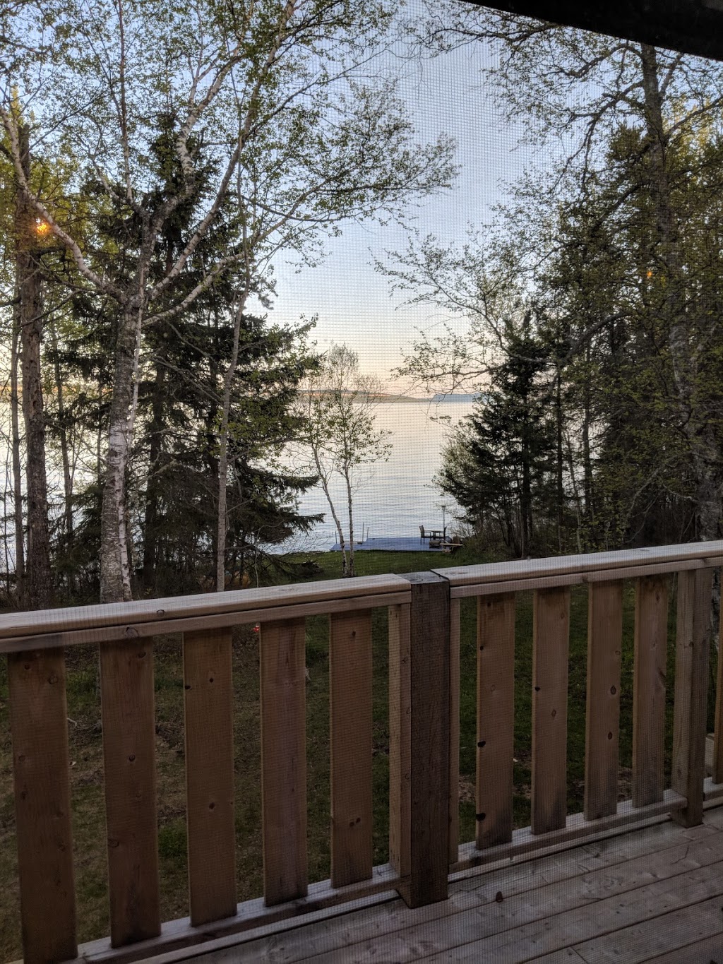 Eldorado Beach on Lake Superior Bed & Breakfast | 2845 Eldorado Beach Rd, Shuniah, ON P7A 0H9, Canada | Phone: (866) 205-0855