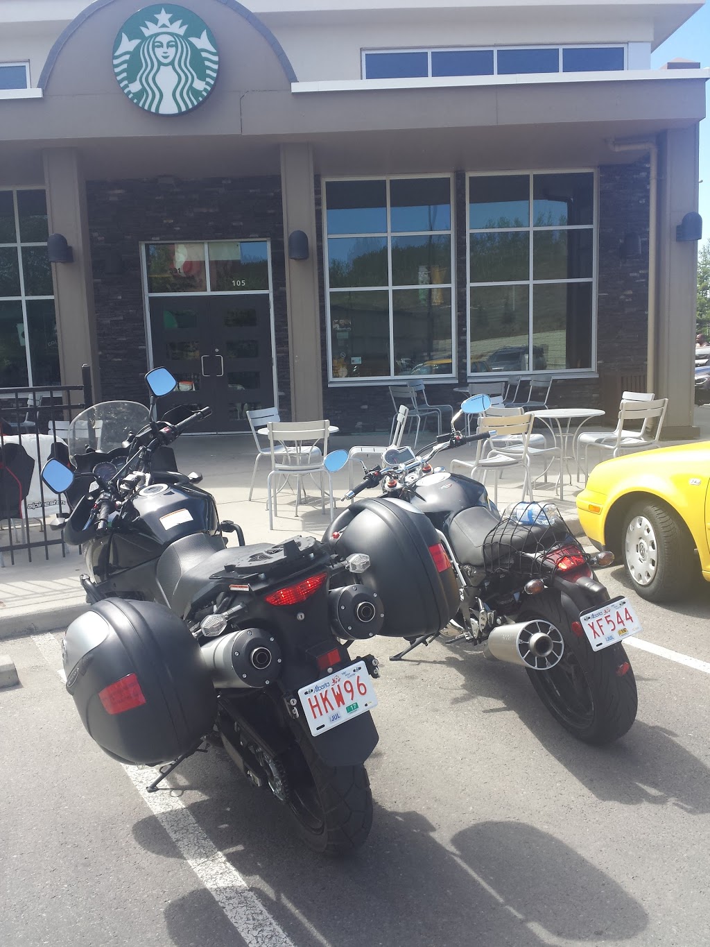 Starbucks | 391 Aspen Glen Landing SW, 105 Aspen Landing, Calgary, AB T3H 0N6, Canada | Phone: (403) 217-0176