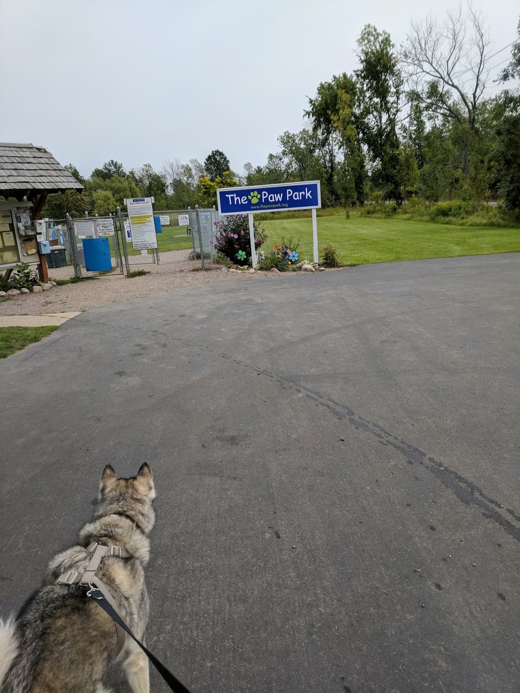 The Paw Park - Off-Leash Dog Park | 550 Smith Rd, East Amherst, NY 14051, USA | Phone: (716) 830-8853