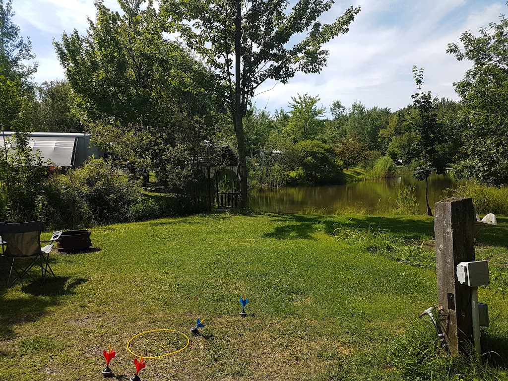 Camping Vacances Bromont | 22 Rue Bleury, Bromont, QC J2L 1B3, Canada | Phone: (450) 534-4434