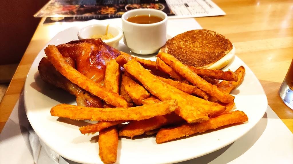Rôtisserie St-Hubert | 725 Chem. Jean-Adam, Saint-Sauveur, QC J0R 1R3, Canada | Phone: (450) 227-4663