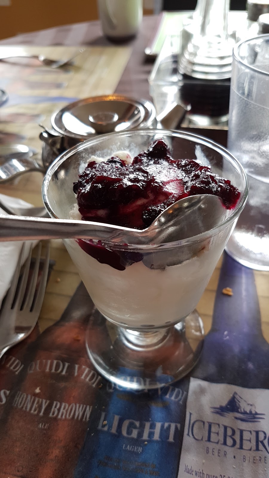Browns Restaurant | 445 Trinity Rd South 80, Whiteway, NL A0B 3L0, Canada | Phone: (709) 588-7829