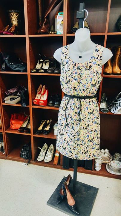 WINS Thrift Store (Women In Need Society) | 2907 Richmond Rd SW, Calgary, AB T3E 4N3, Canada | Phone: (403) 242-4969