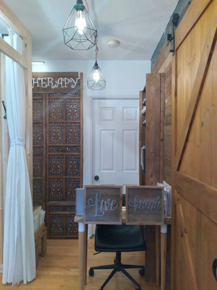 Am Ngo Spa & Salon | 12 Ray Ave, York, ON M6M 2A8, Canada | Phone: (416) 904-9693