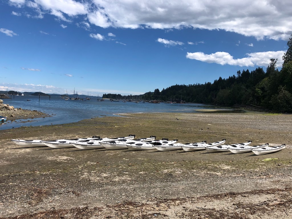 BEACHSiDE | 163 Fulford-Ganges Rd, Salt Spring Island, BC V8K 2T9, Canada | Phone: (250) 537-2553