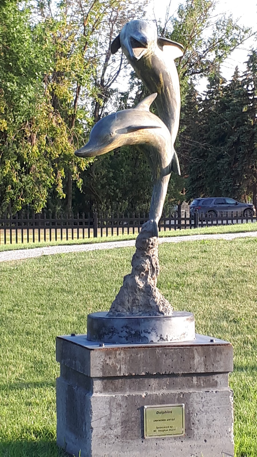 Gallery in the Park | 245 10 Ave NW, Altona, MB R0G 0B0, Canada | Phone: (204) 324-9610
