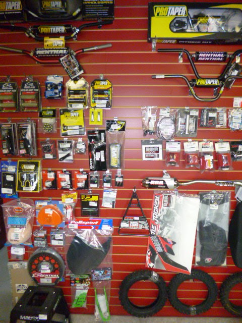 Beauce Sports Inc | 610 Boulevard Vachon S, Sainte-Marie, QC G6E 1Y2, Canada | Phone: (888) 711-0929