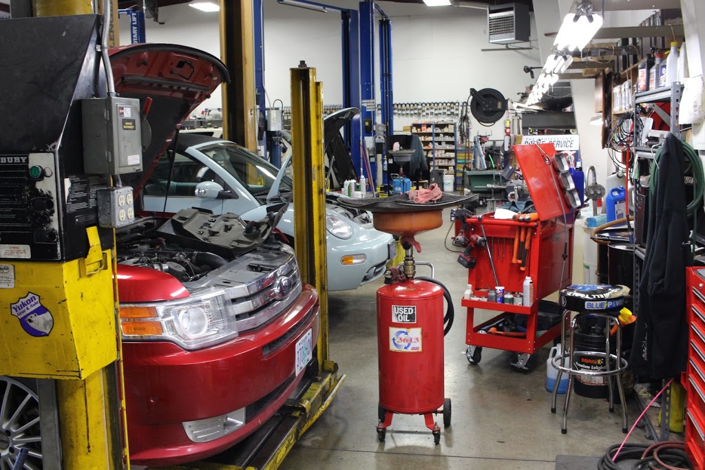 TTH Auto Tech | 100 Turbine Dr #9, North York, ON M9L 1R3, Canada | Phone: (647) 299-2681