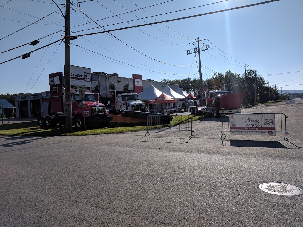 Camion BL Victoriaville | 415 Rue du Saguenay, Victoriaville, QC G6T 1T5, Canada | Phone: (819) 758-4117