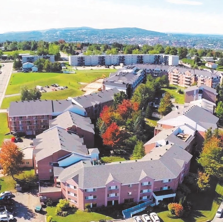 Les Résidences Soleil Manoir Sherbrooke | 1150 Rue des Quatre-Saisons, Sherbrooke, QC J1E 3X3, Canada | Phone: (819) 822-1038