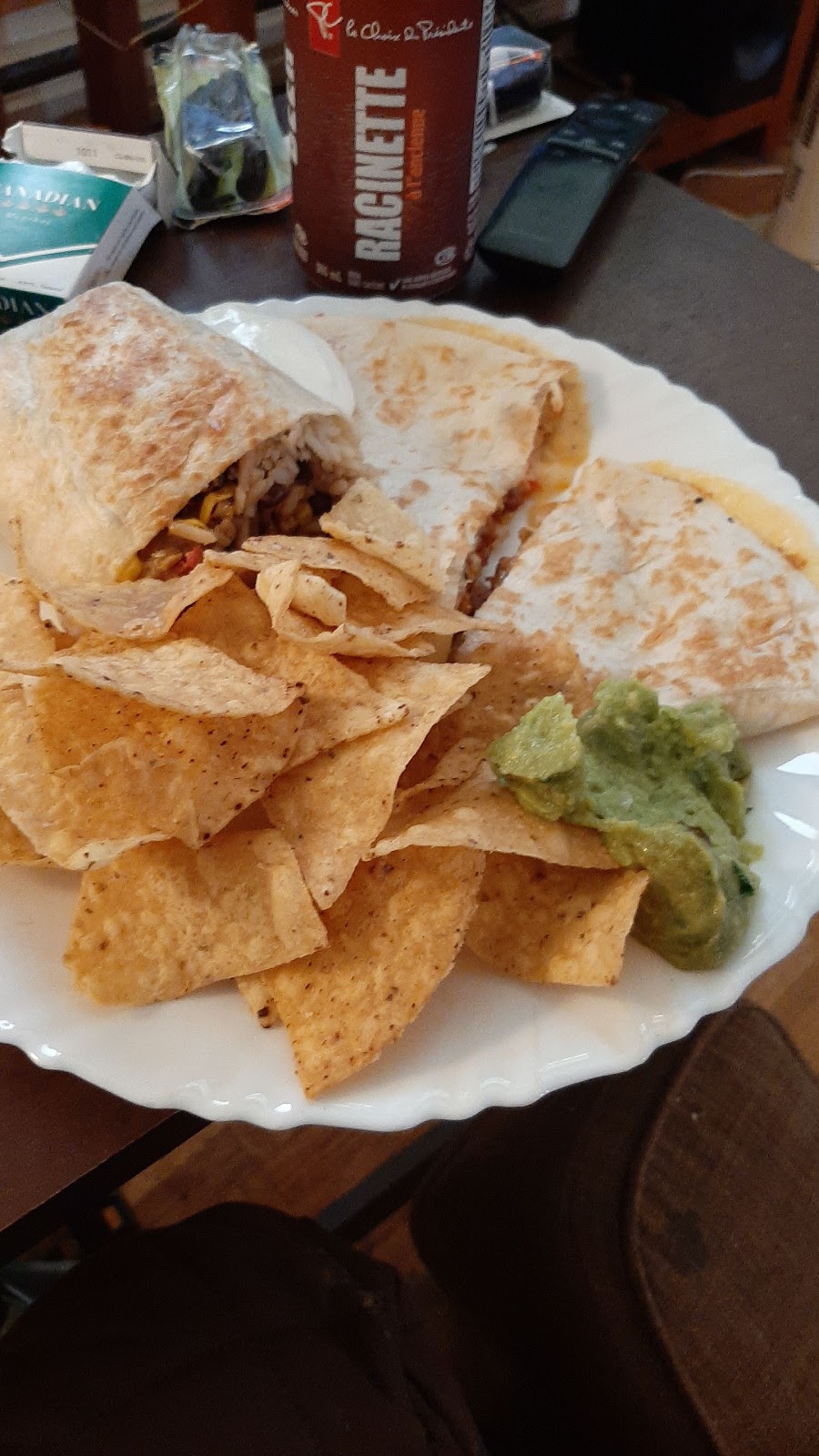 z-teca Mexican Eatery | 5023 Spectrum Way Unit B1, Mississauga, ON L4W 5N6, Canada | Phone: (905) 226-0114