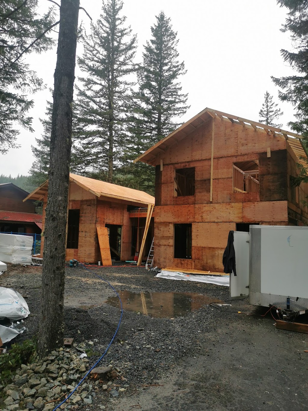 We be buildin | 531 Gilbert Rd, Qualicum Beach, BC V9K 1V2, Canada | Phone: (250) 208-1669