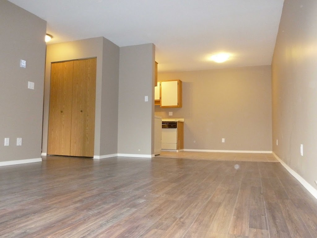 Mount View Terrace Apartments | 33136 George Ferguson Way, Abbotsford, BC V2S 6Y1, Canada | Phone: (604) 557-3708