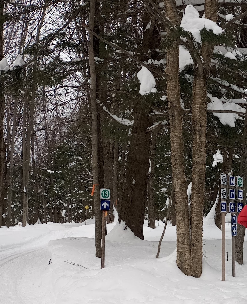 Base Richmond Melbourne Ski Center | 70 Chem. Lay, Melbourne, QC J0B 2B0, Canada | Phone: (819) 826-3869