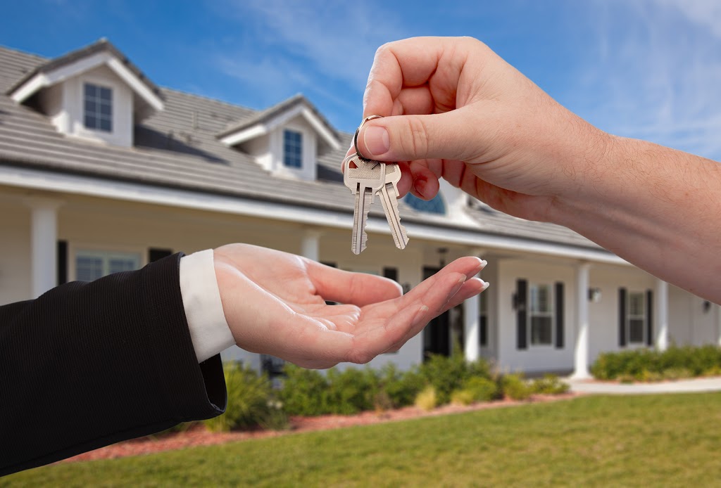 Wendy Boyle Real Estate Services | 3486 St Clair Pkwy, Sombra, ON N0P 2H0, Canada | Phone: (519) 702-7653