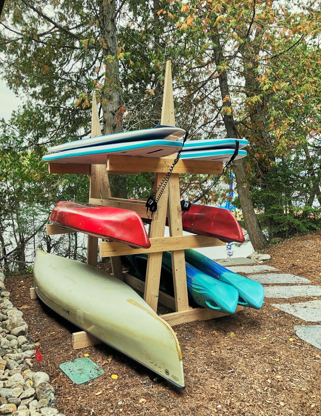 The Haliburton Post House | 1297 Kashagawigamog Lake Rd, Minden, ON K0M 2K0, Canada | Phone: (416) 432-4058