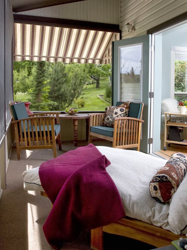Glenoka farm B&B | 6702 Beggs St, Summerland, BC V0H 1Z6, Canada | Phone: (250) 494-9891