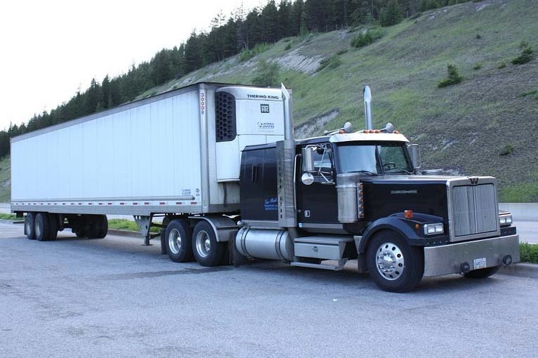 VNV Logistics Express Ltd | 30 Newbridge Rd, Etobicoke, ON M8Z 2L7, Canada | Phone: (416) 854-4431