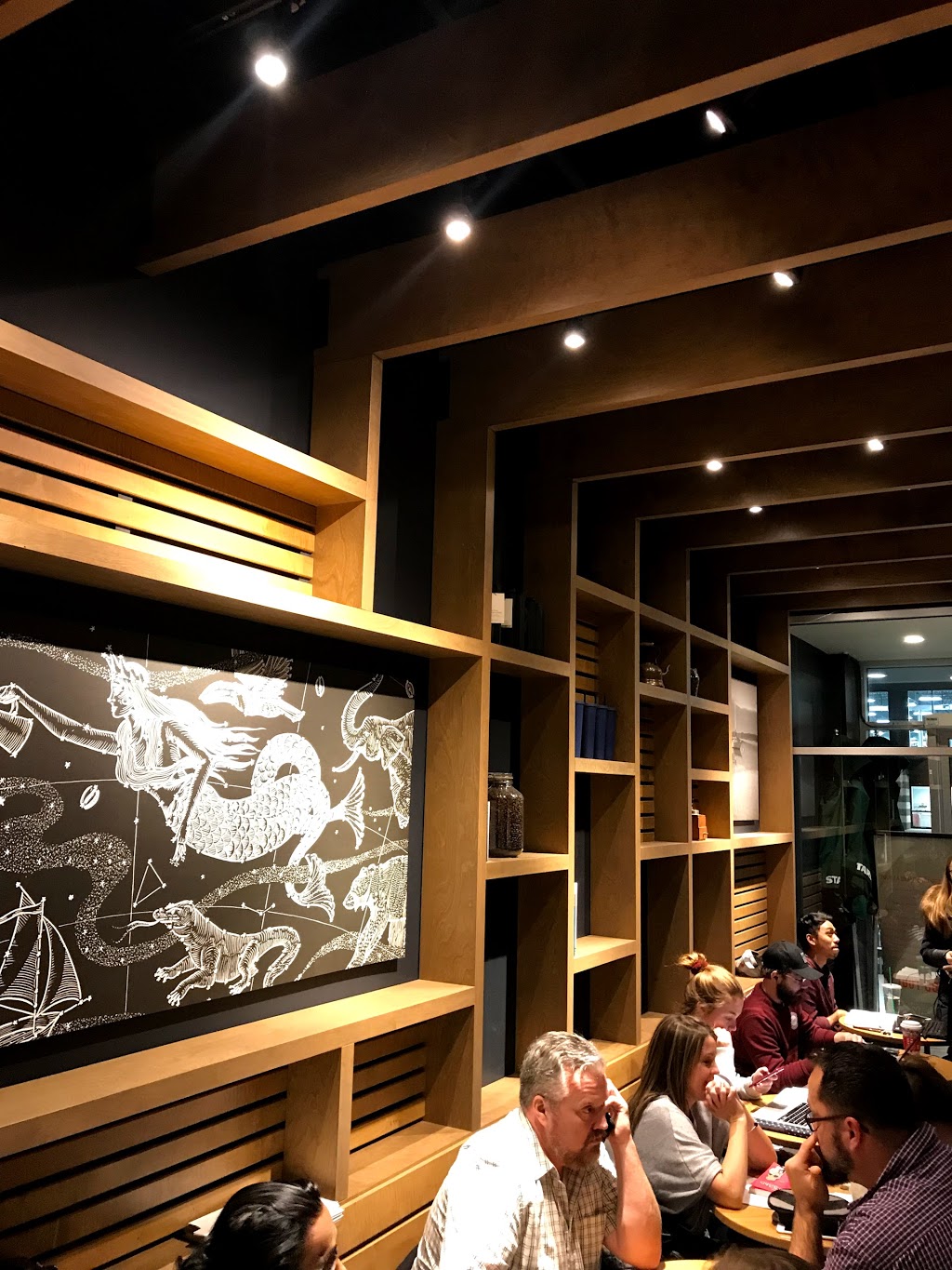 Starbucks | 41 Boulevard de la Cité-des-Jeunes #120, Vaudreuil-Dorion, QC J7V 0N3, Canada | Phone: (450) 513-1294