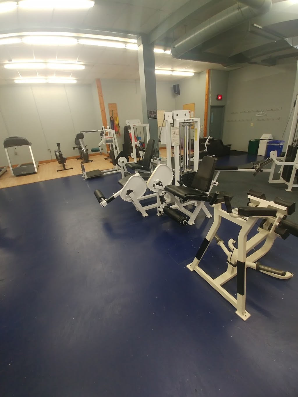 The Weight Room | 402 Laclie St, Orillia, ON L3V 4P5, Canada | Phone: (705) 327-7125