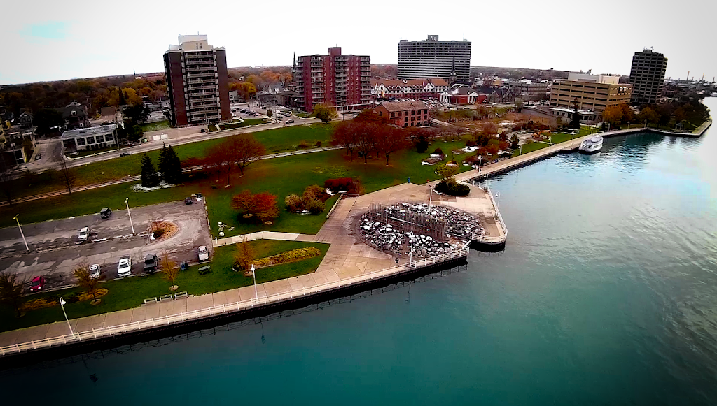 Bayshore Park | park | 355 Front St N, Sarnia, ON N7T 4S4, Canada