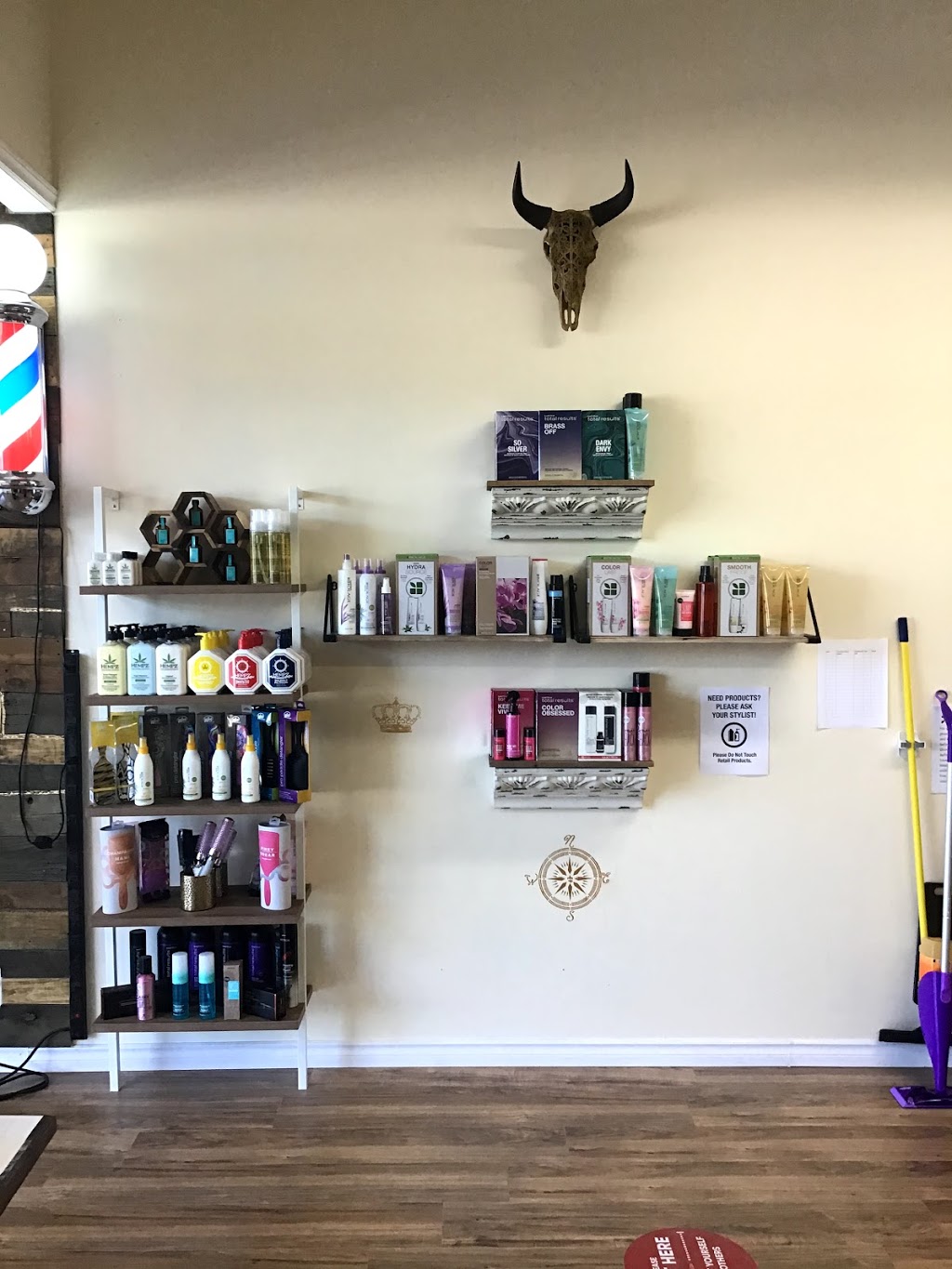 Crown Barber Beauty Midland On | 741 Yonge St, Midland, ON L4R 2E1, Canada | Phone: (705) 245-5000