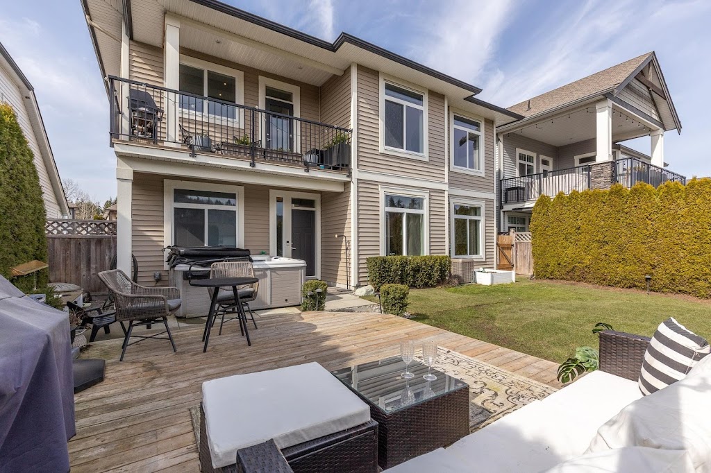 movingonwithdon.com | 3033 Immel St, Abbotsford, BC V2S 1A5, Canada | Phone: (604) 378-2325