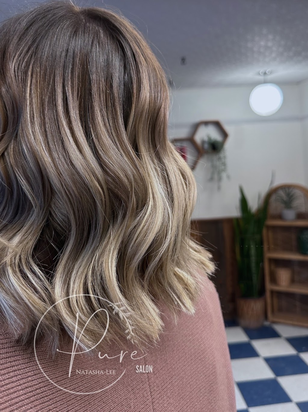 Pure Salon | 251a Rue de lÉglise, Napierville, QC J0J 1L0, Canada | Phone: (450) 245-3444