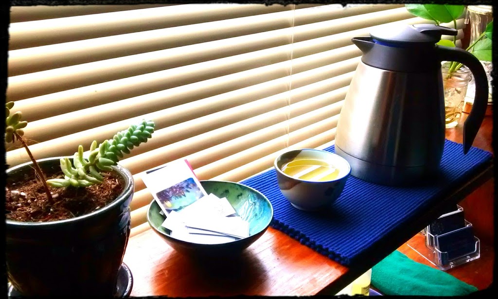 Blue Star Healing Studio | 1705 Fernwood Rd, Victoria, BC V8T 2Y3, Canada | Phone: (250) 388-7710