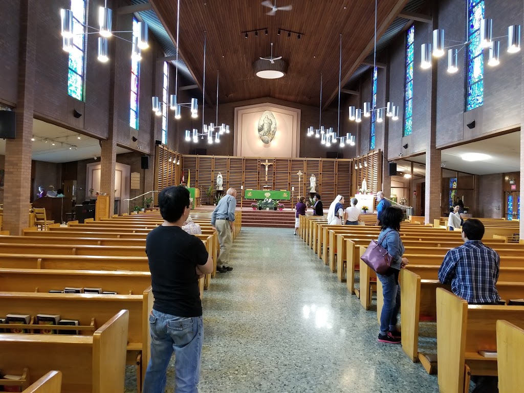 Immaculate Conception Church | 839 Sutherland Ave, Kelowna, BC V1Y 5X4, Canada | Phone: (250) 762-3910