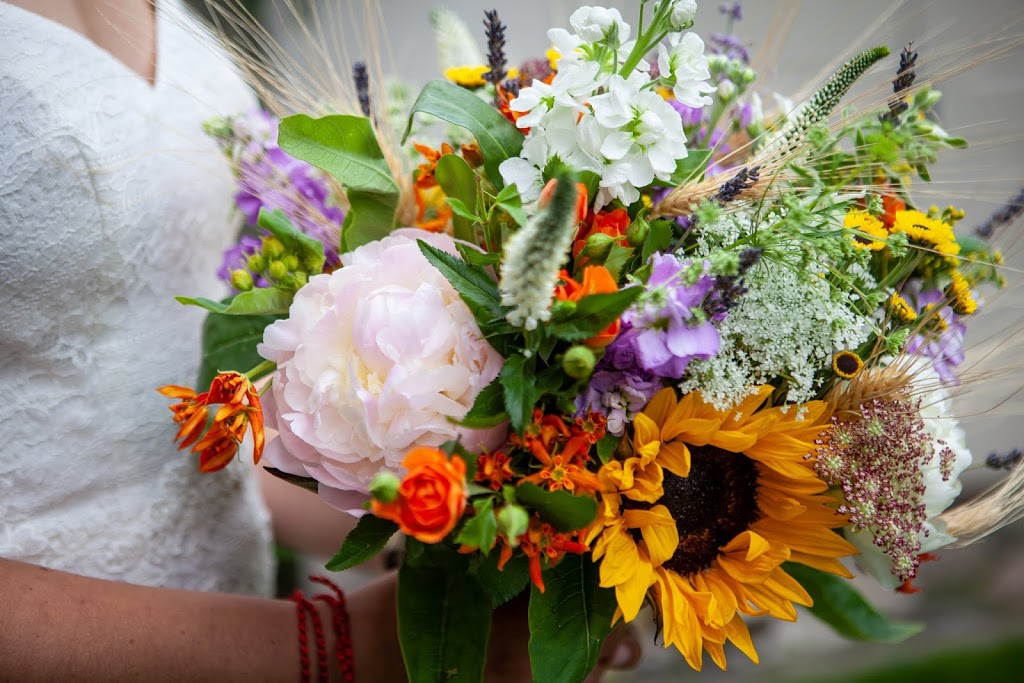 Philip Chong Flower Bar | 1113 9 St SE, Calgary, AB T2G 3B3, Canada | Phone: (403) 285-0888