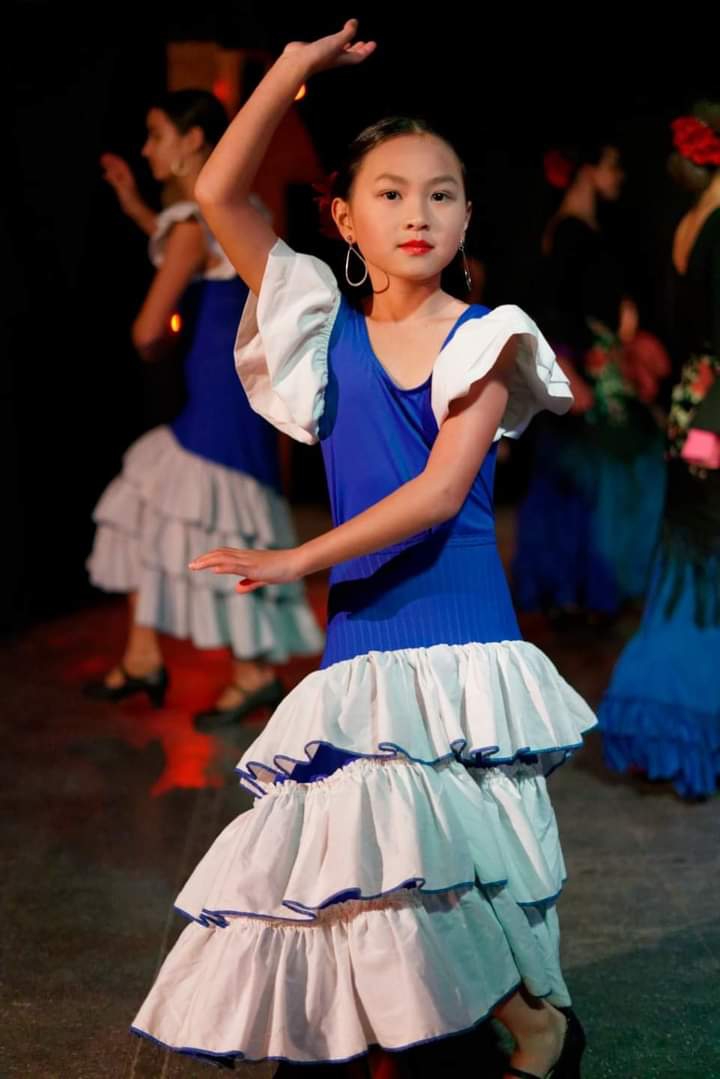 Los Gitanos School Of Spanish Dance | Century Square, 1835 56 St Unit 40, Delta, BC V4L 2M1, Canada | Phone: (778) 833-0447