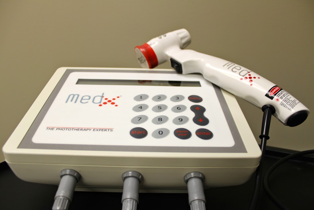 Foot Medical Centre | 126 Wellington St W unit 203, Aurora, ON L4G 2N9, Canada | Phone: (905) 503-3668