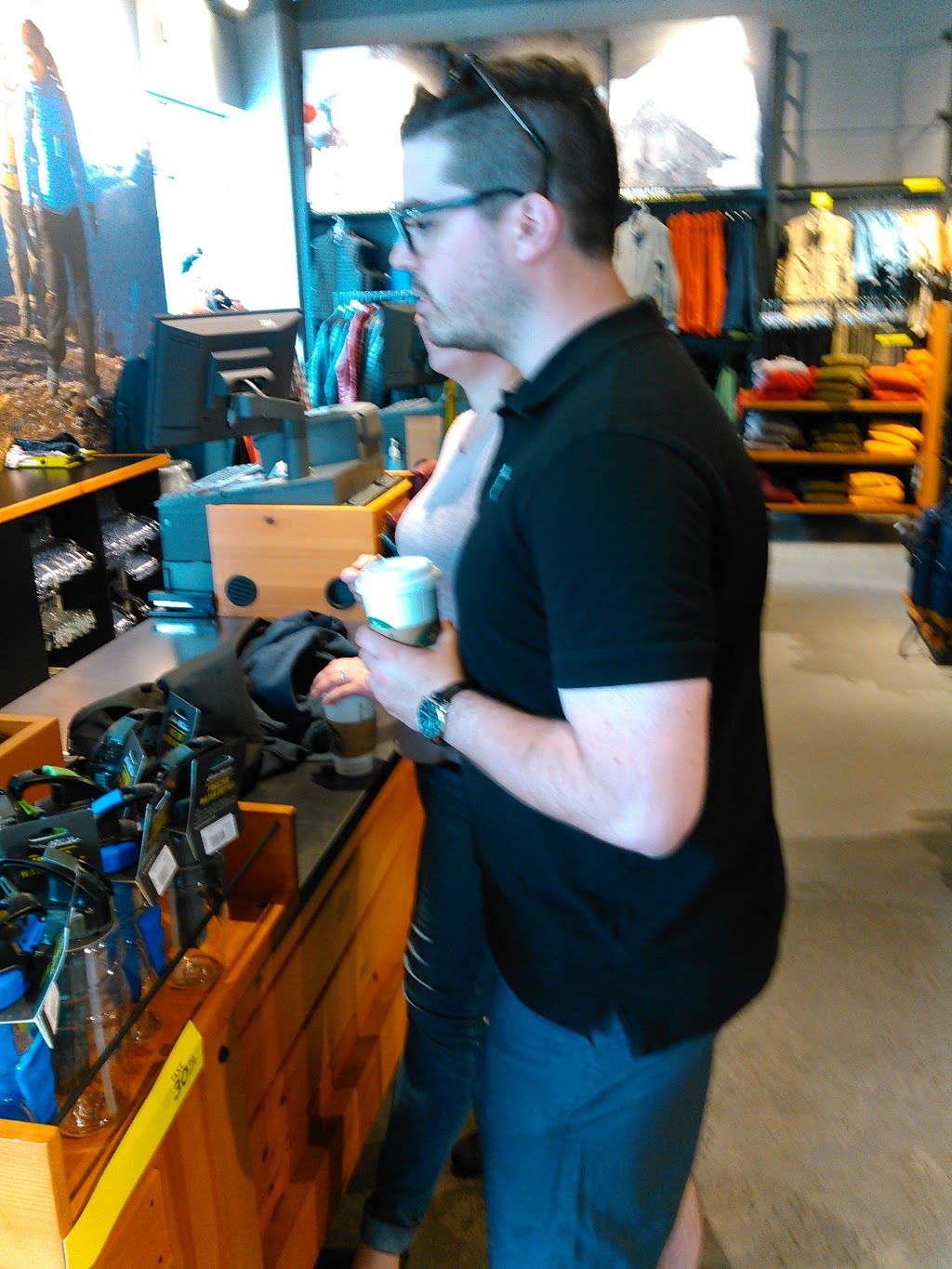 Eddie Bauer Outlet | 8555 Campeau Dr #380, Ottawa, ON K2T 0K5, Canada | Phone: (613) 435-8551