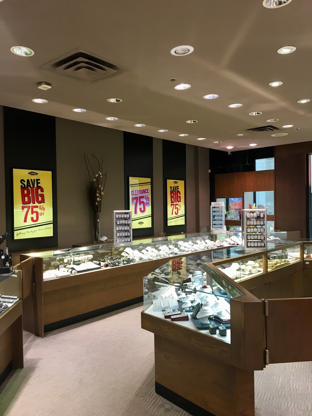Kavar Jewellers Newmarket | 17600 Yonge St, Newmarket, ON L3Y 4Z1, Canada | Phone: (905) 836-9256